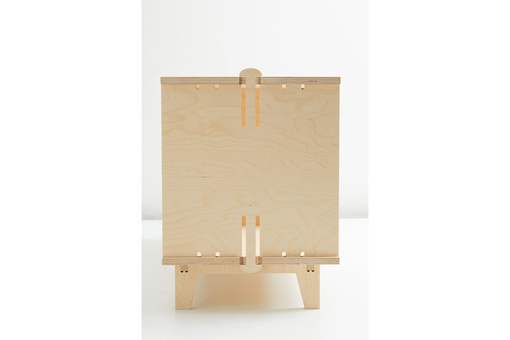 CLASP-Sideboard-Seite