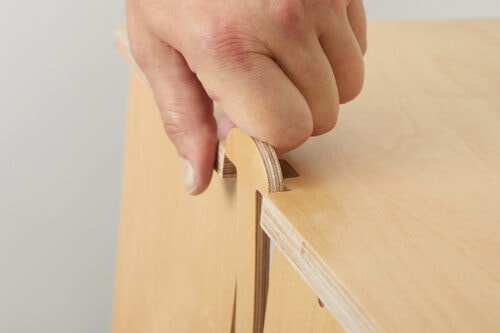 CLASP-Sideboard-Snap-Detail-Hand